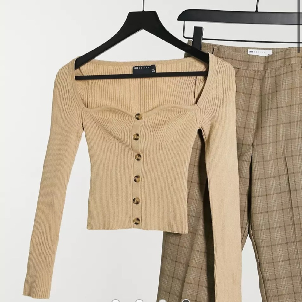 Tan Sweetheart ASOS long sleeve, Size 2